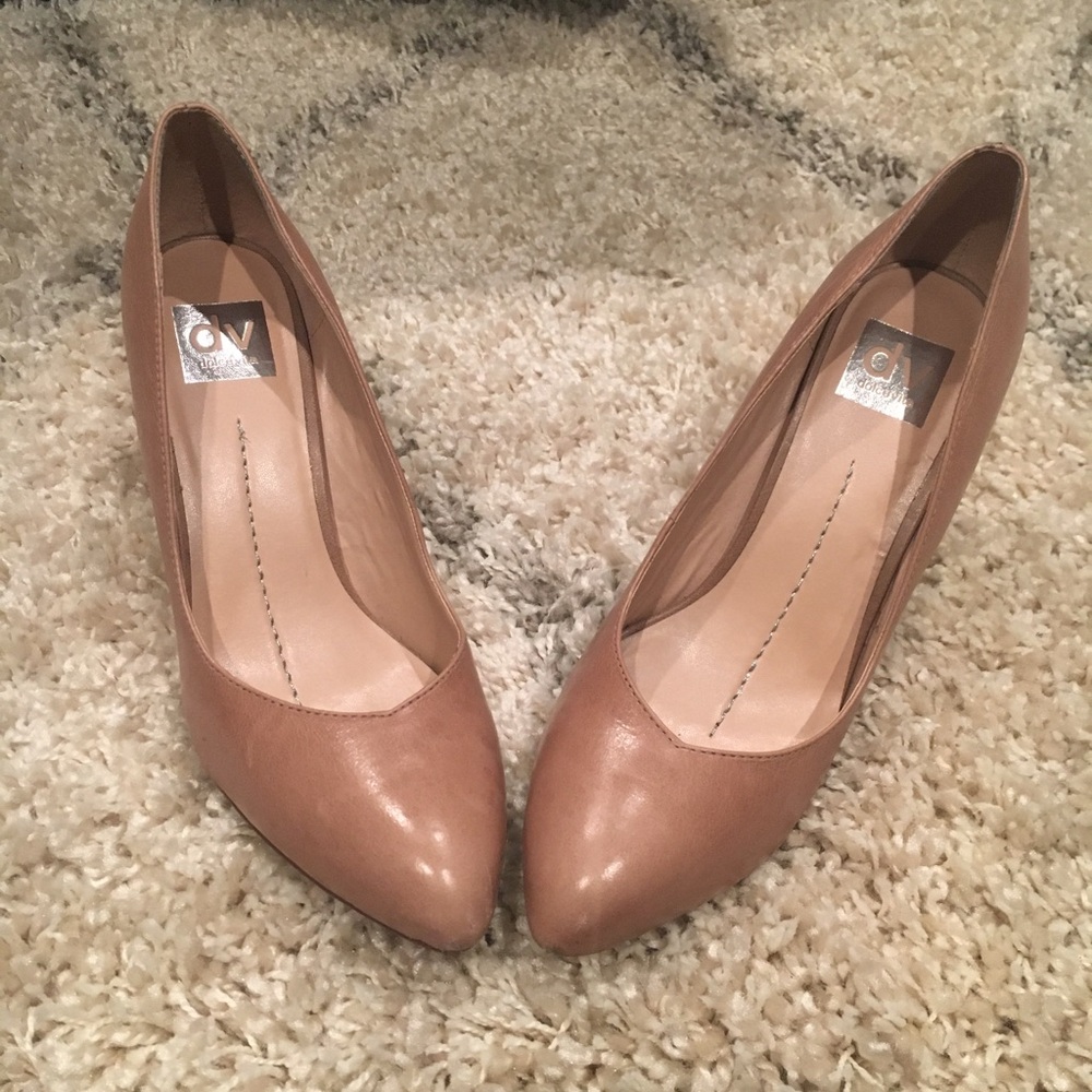 Dolce Vita Nude Pumps - Size 9.5